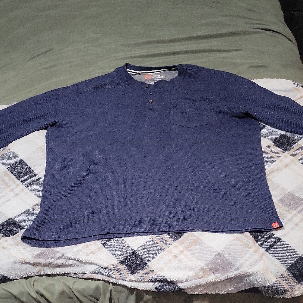 Men's Navy Long Sleeve Henley Shirt
